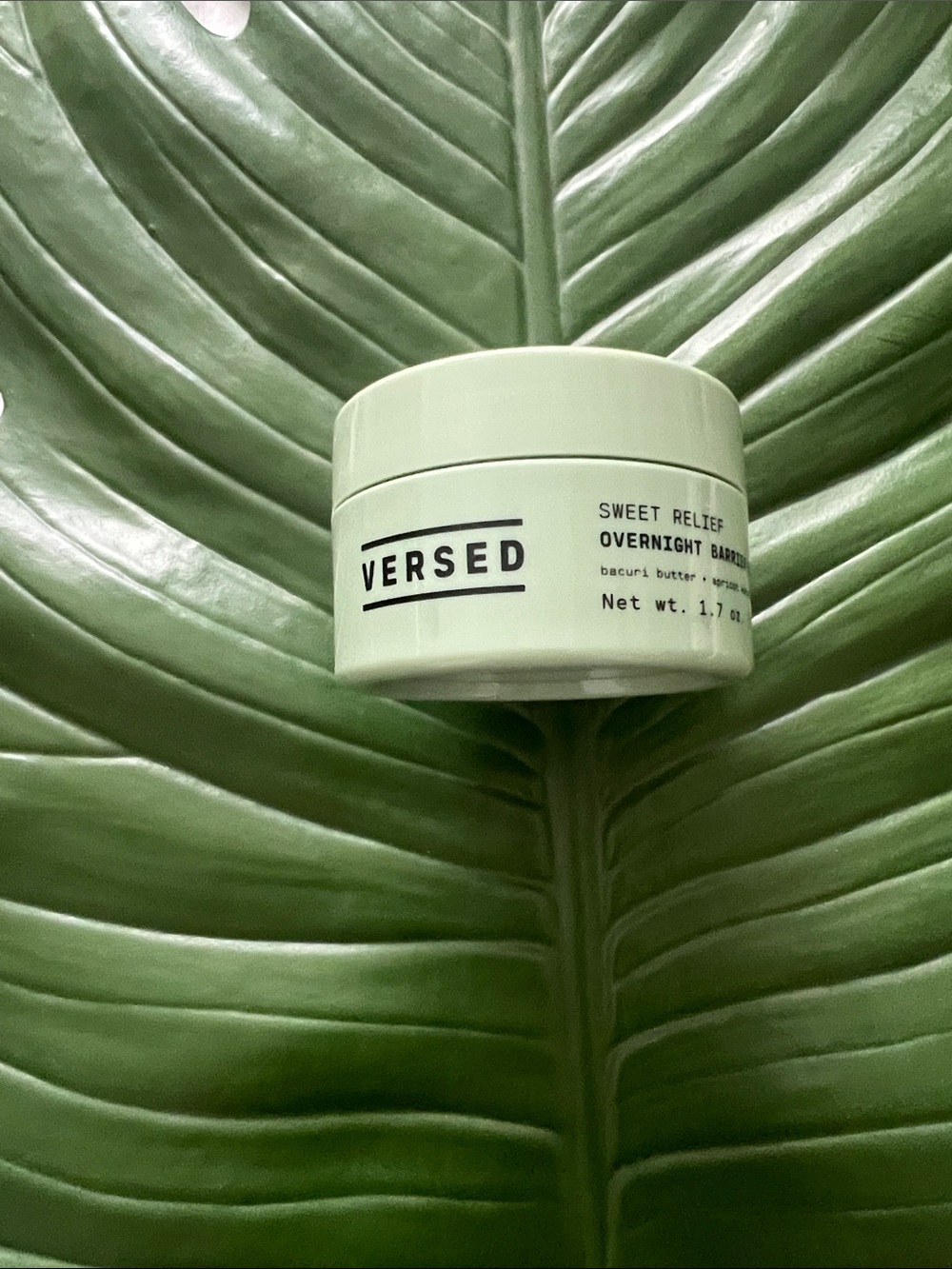 Versed Sweet Relief Overnight Balm - Light Green